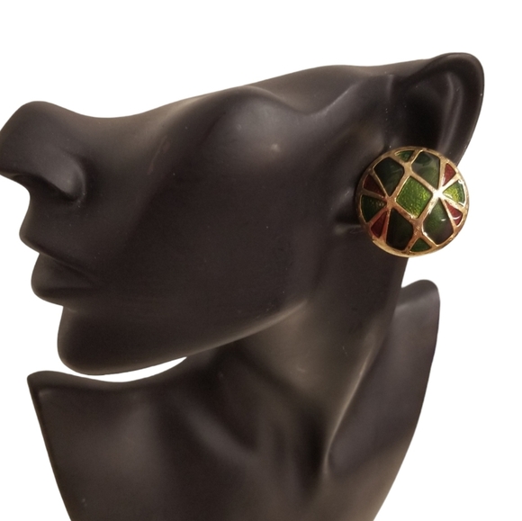 VINTAGE GOLDTONE WITH RED & GREEN ENAMEL INLAY DETAIL CLIP ON STATEMENT EARRINGS - Picture 2 of 5